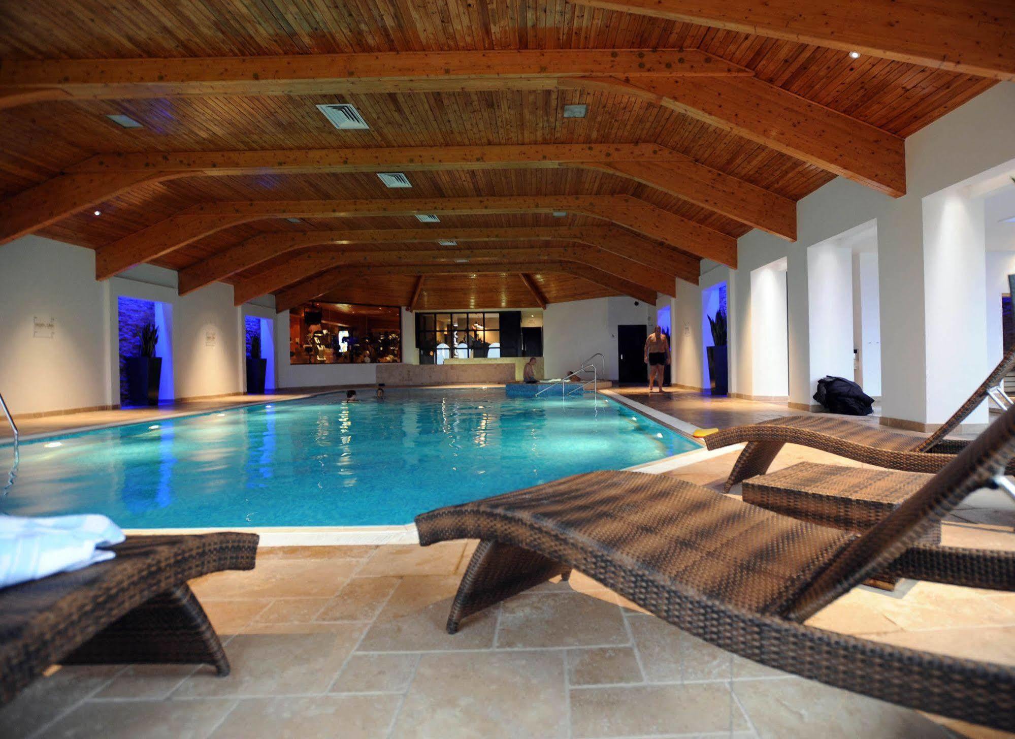 Bryn Meadows Golf, Hotel & Spa Blackwood  Buitenkant foto