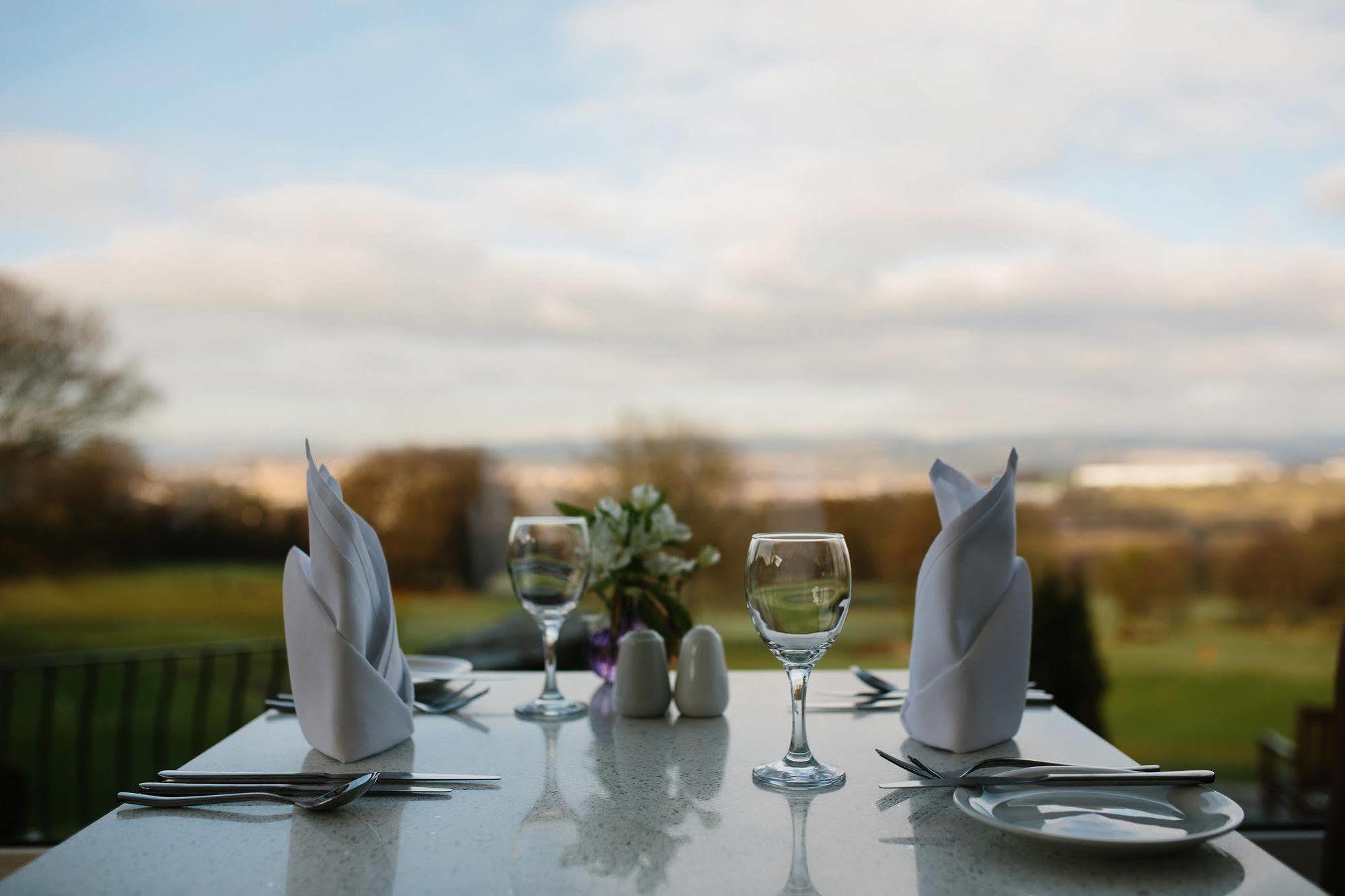 Bryn Meadows Golf, Hotel & Spa Blackwood  Buitenkant foto